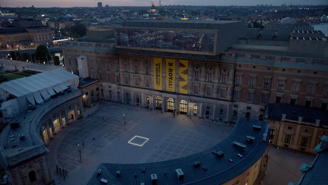 The Square backdrop 14