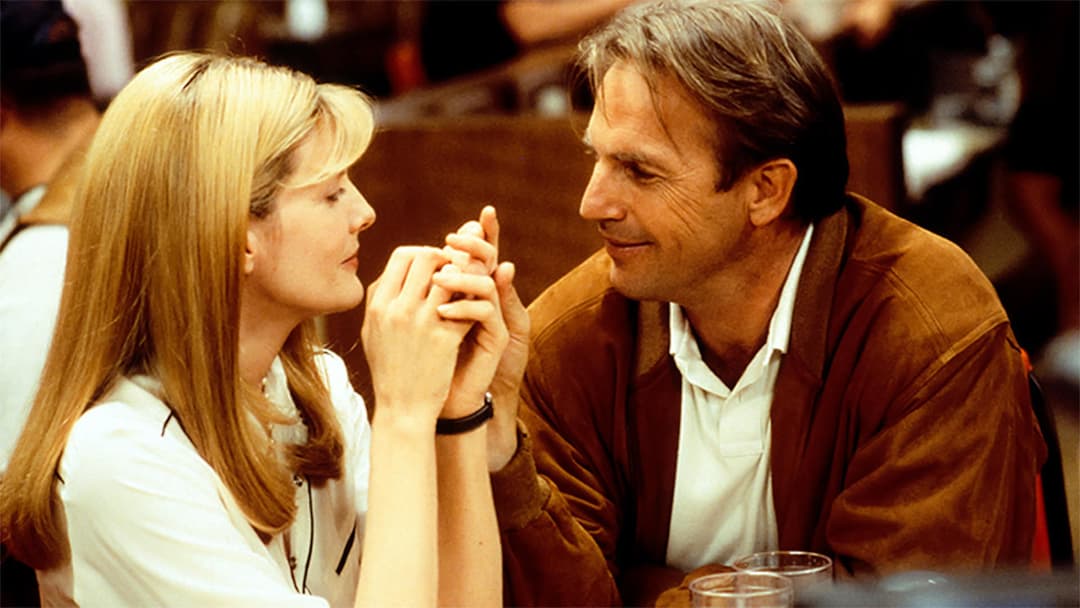 Бляшаний кубок backdrop 2