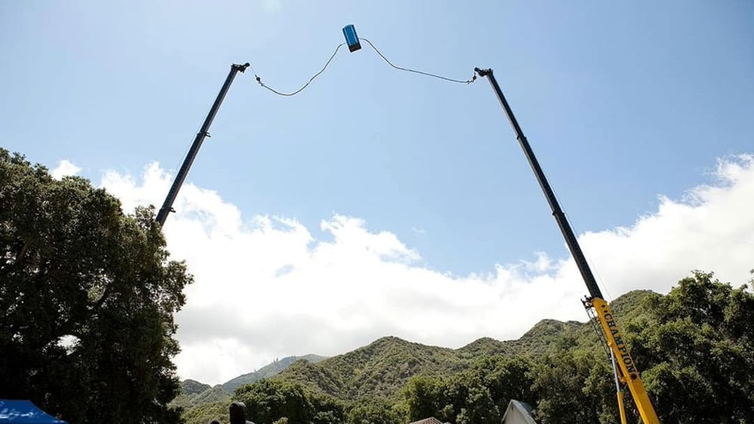 Jackass 3D backdrop 12