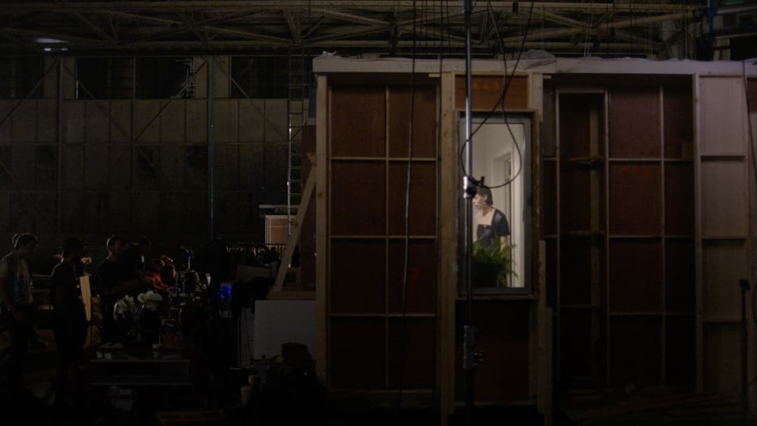 The Souvenir: Part II backdrop 17