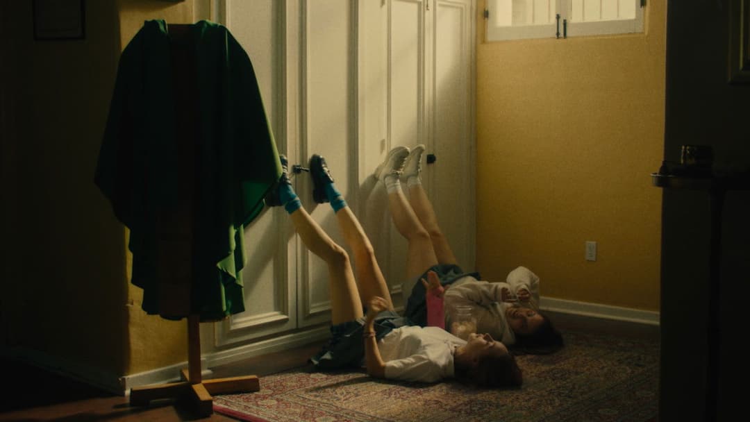 Леді Бьорд backdrop 18