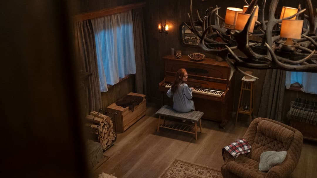 The Strangers: Chapter 1 backdrop 19