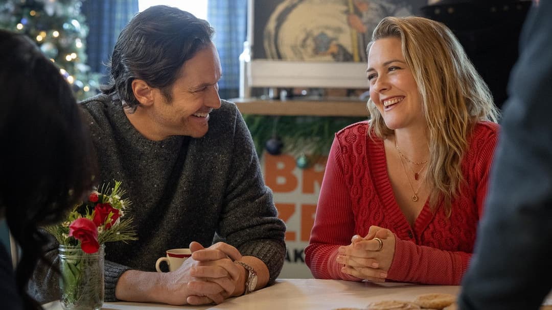 A Merry Little Ex-Mas backdrop 10