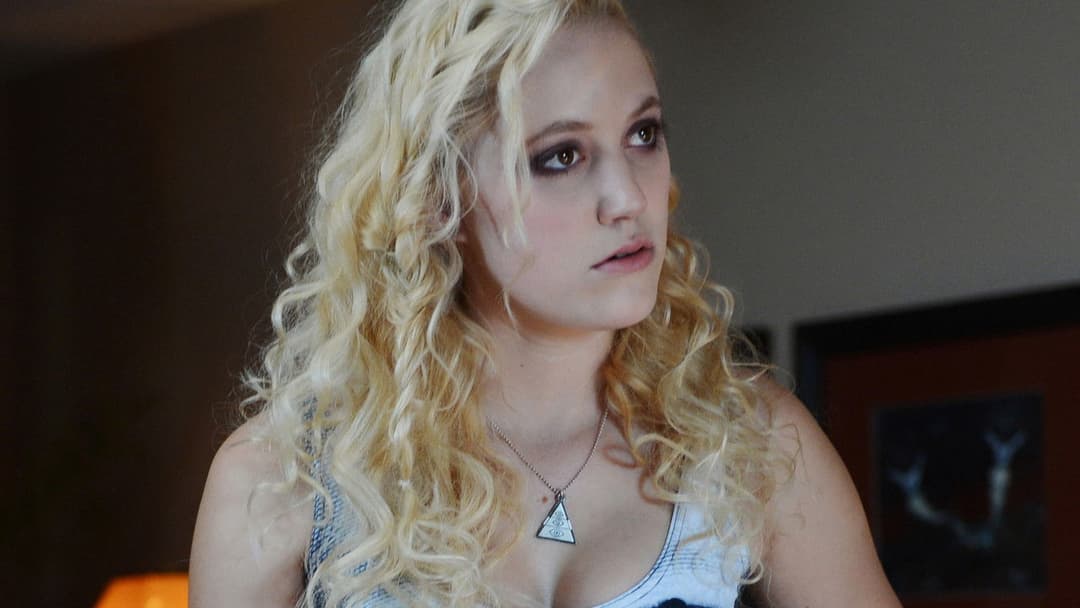 Гість backdrop 20