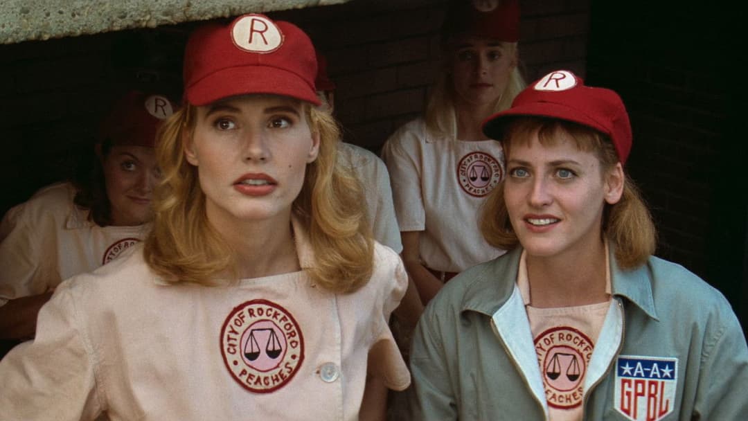 Їх власна ліга backdrop 13