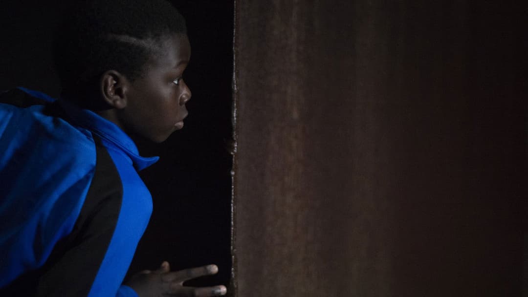 Tori & Lokita backdrop 1