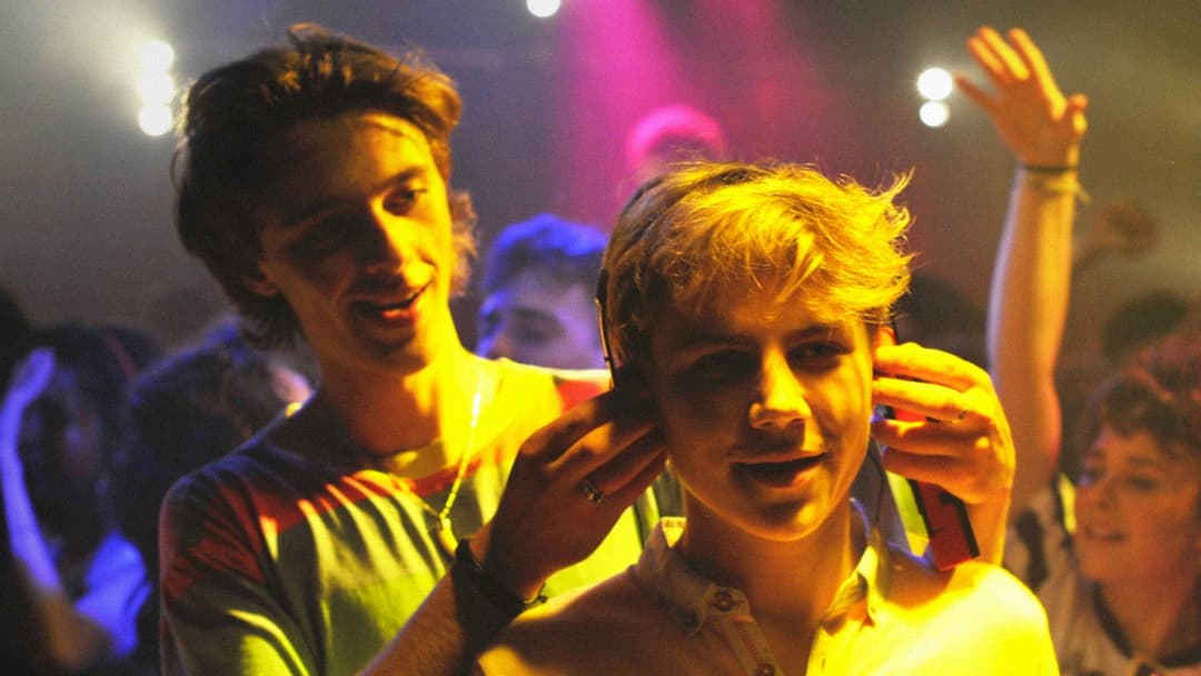 Sommer 85 backdrop 7