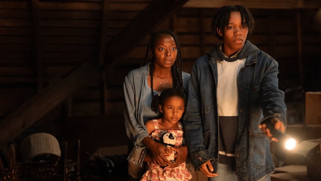 The Woman in the Yard backdrop 12