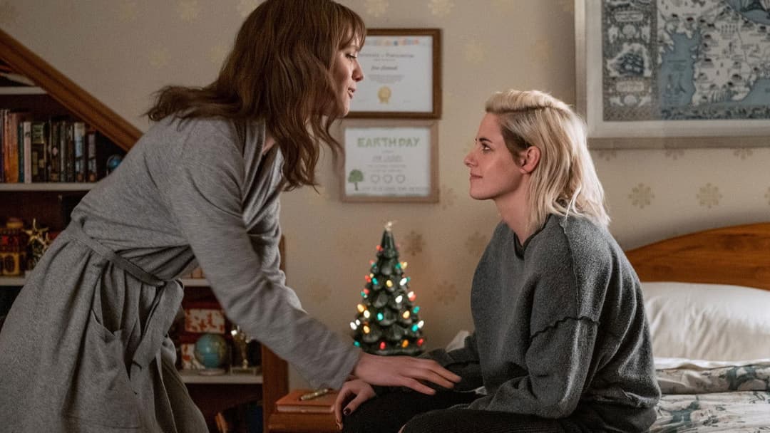 Happiest Season backdrop 19