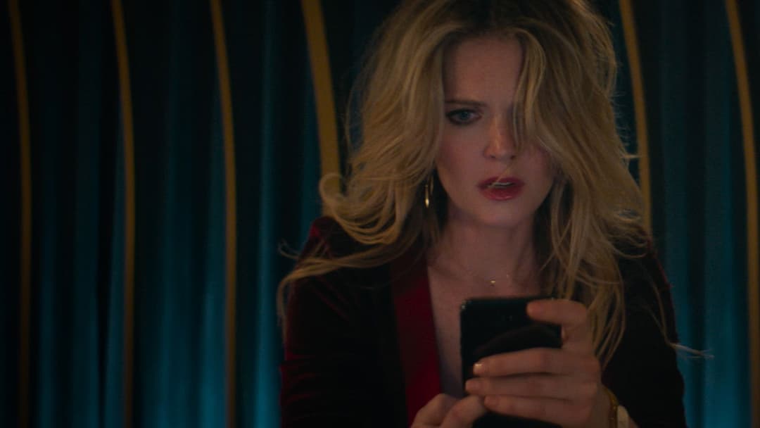 Drop - Tödliches Date backdrop 18