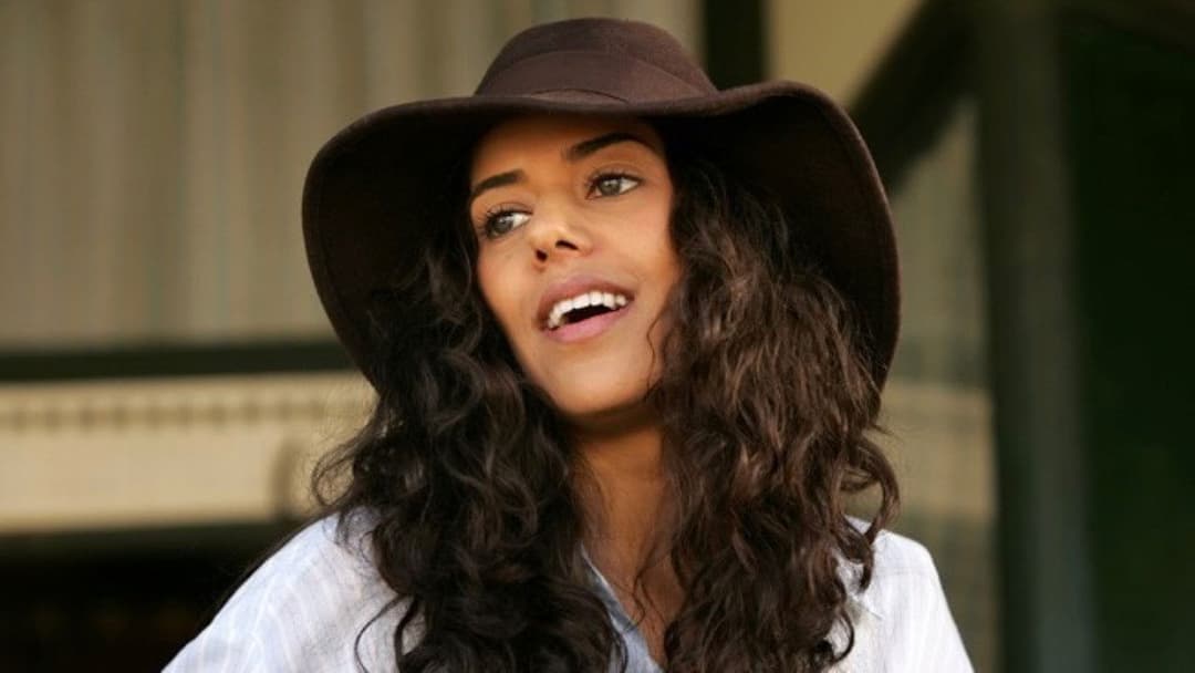 The World Unseen backdrop 10