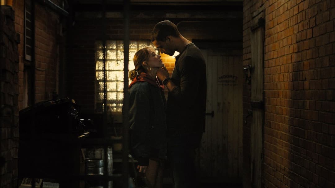 Für immer ein Teil von dir - Reminders Of Him backdrop 3