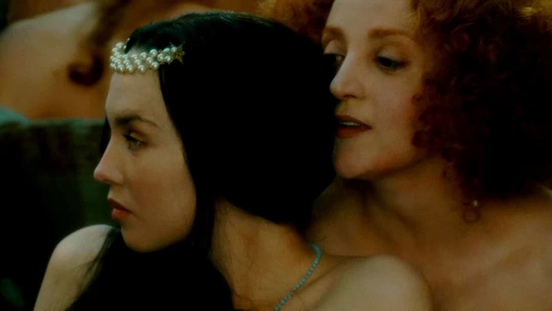 Queen Margot backdrop 4