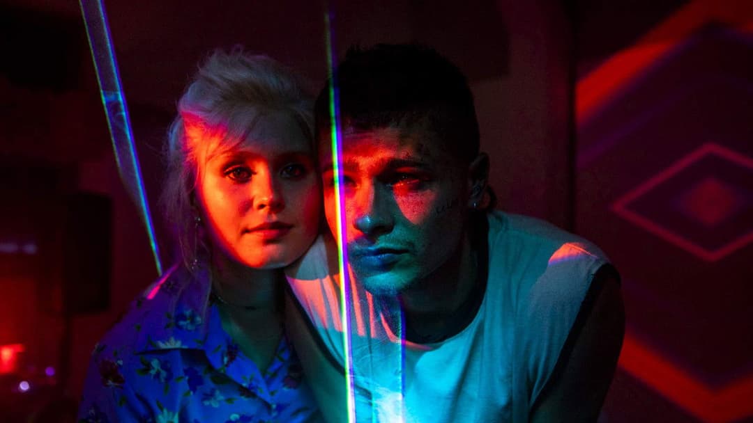 Babyteeth backdrop 10