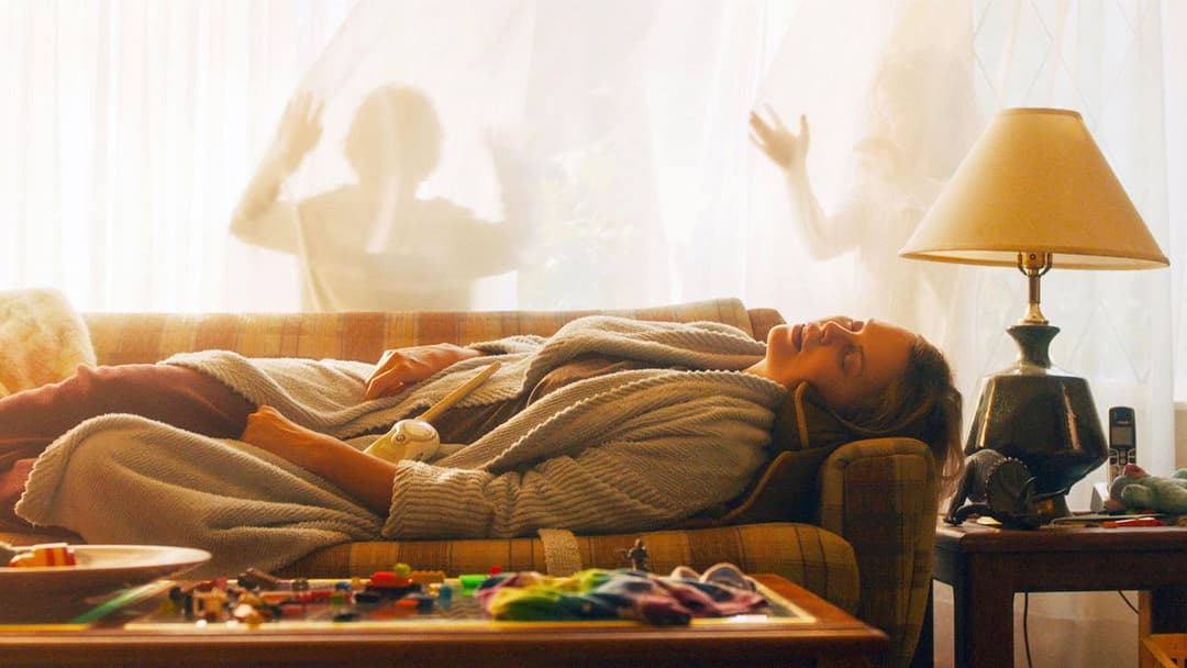 Tully - Dieses verdammte Mutterglück backdrop 3