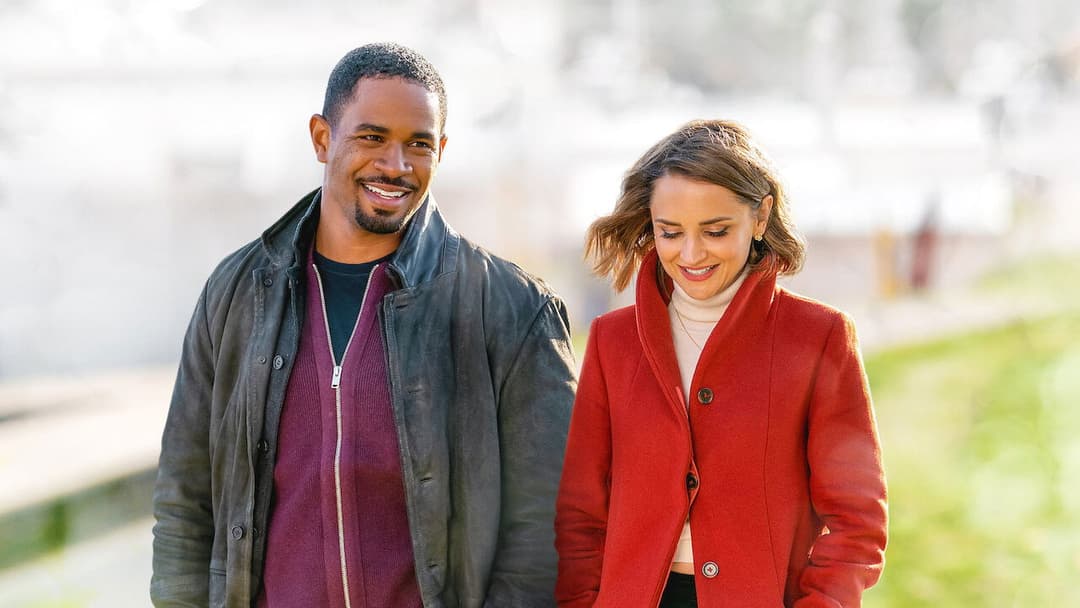 Liebe garantiert backdrop 3