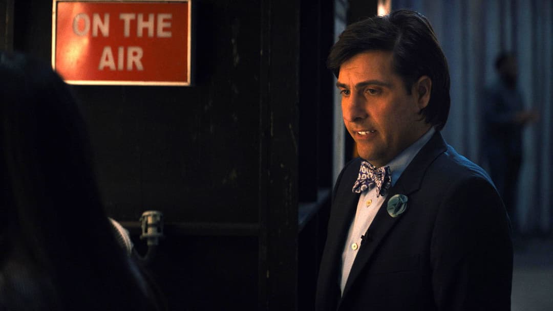 Quiz Lady backdrop 19