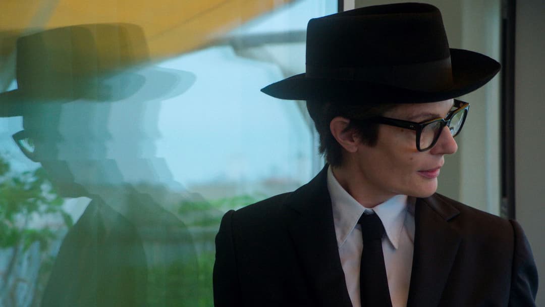 Marcello Mio backdrop 3