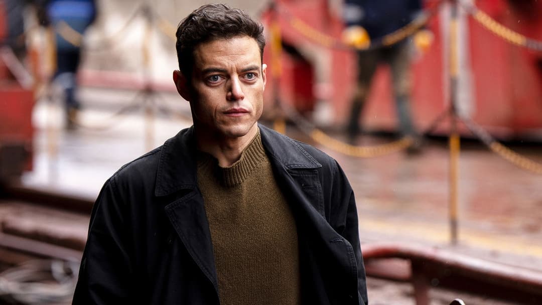 The Amateur backdrop 8