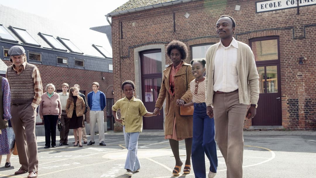 Ein Dorf sieht schwarz backdrop 17