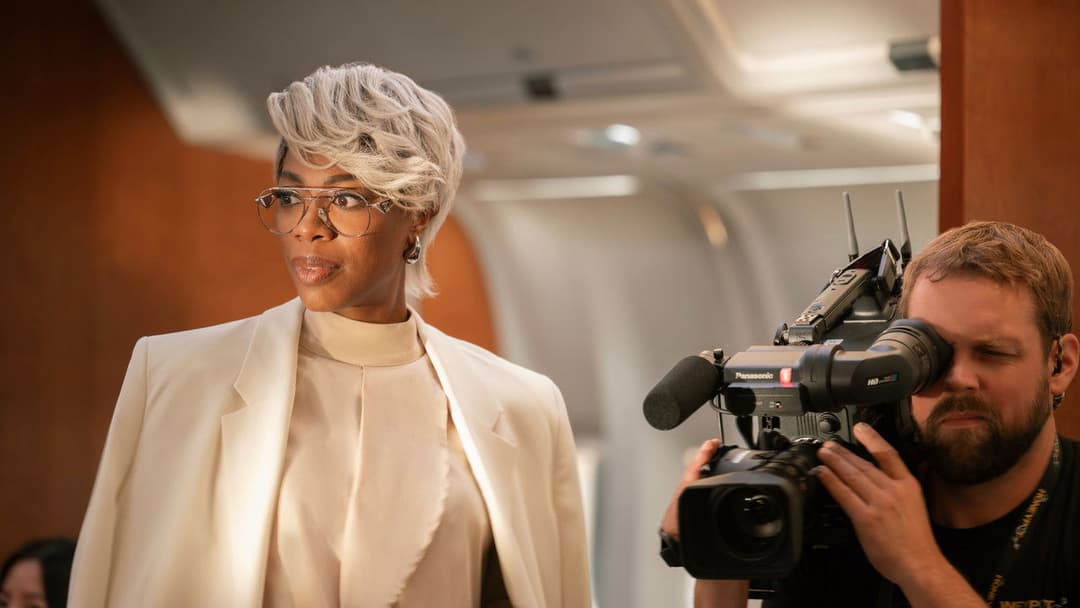 Не той Париж backdrop 11