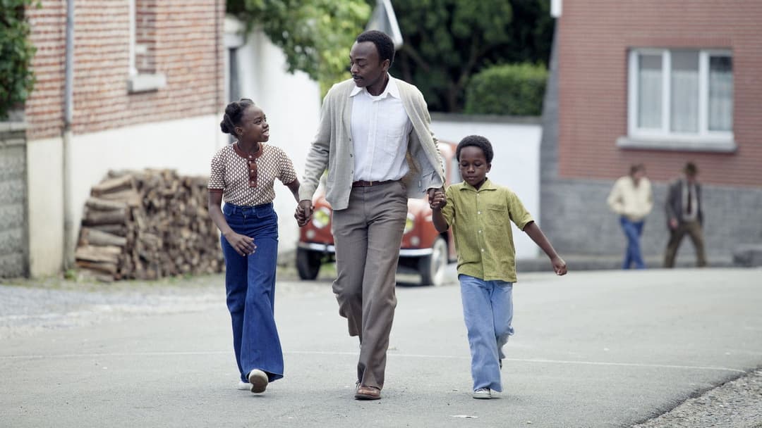 Ein Dorf sieht schwarz backdrop 3