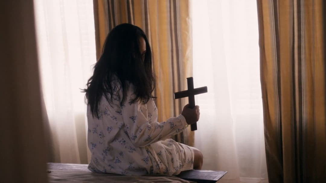 A Haunted House backdrop 14