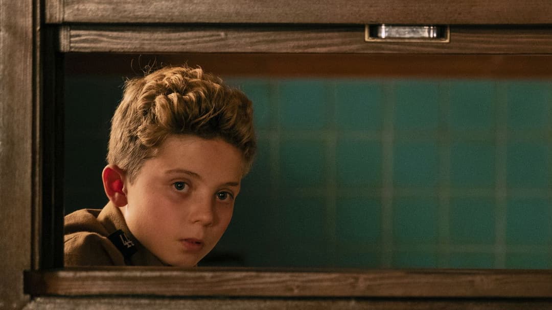 Jojo Rabbit backdrop 12