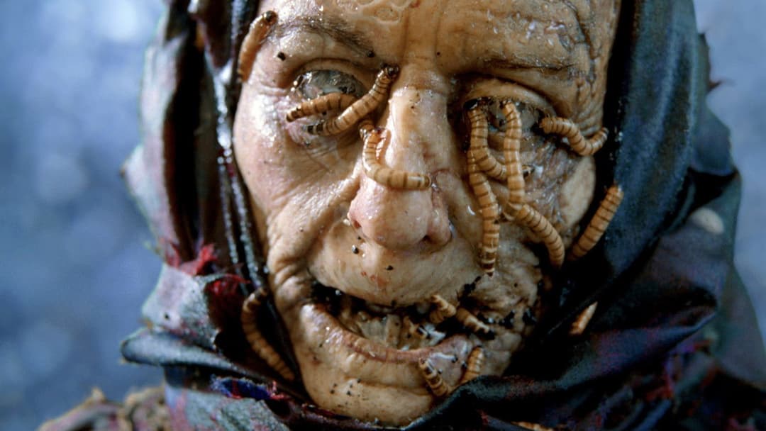 Drag Me to Hell backdrop 18