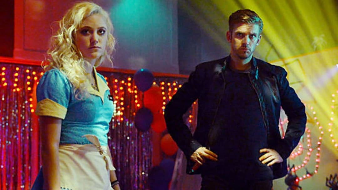 Гість backdrop 7