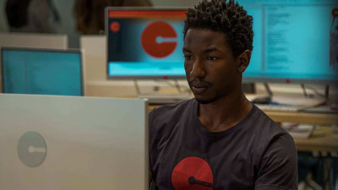 The Circle backdrop 15