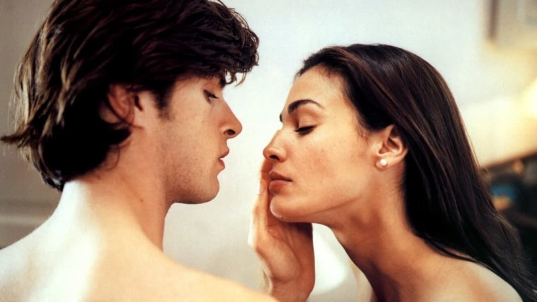 Jenseits der Wolken backdrop 11