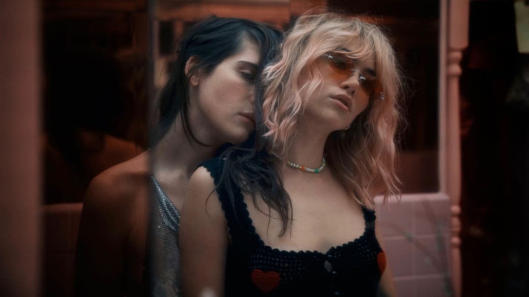 Нація убивць backdrop 15