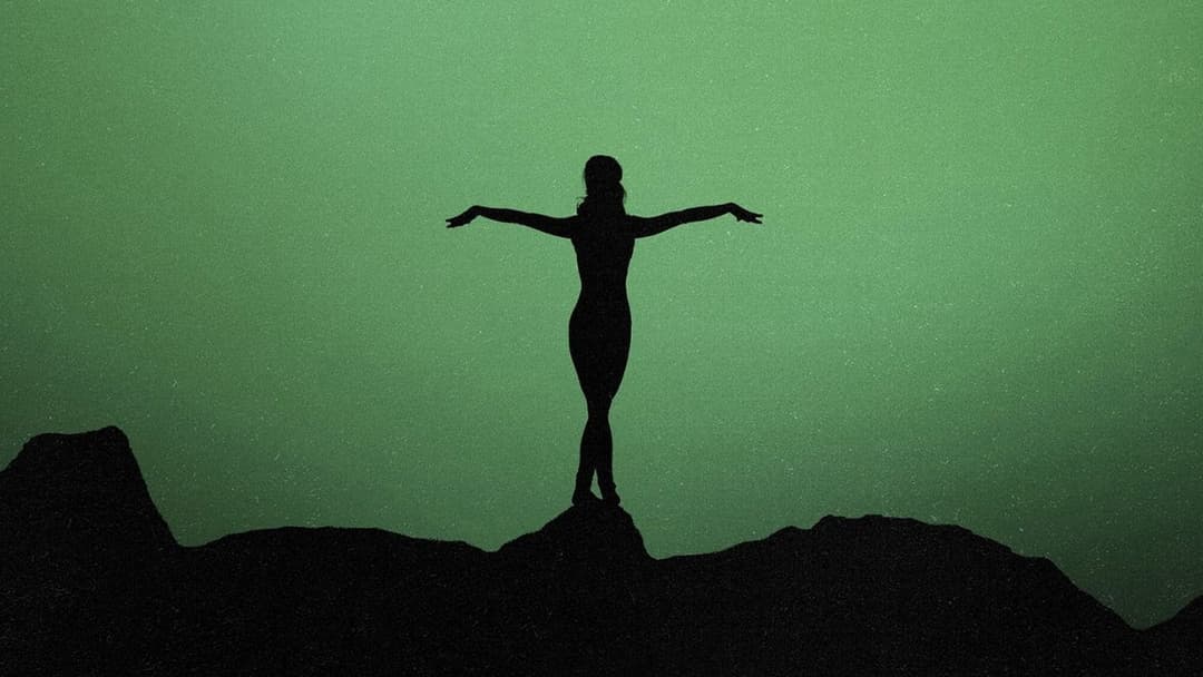 Apartment 7A backdrop 3