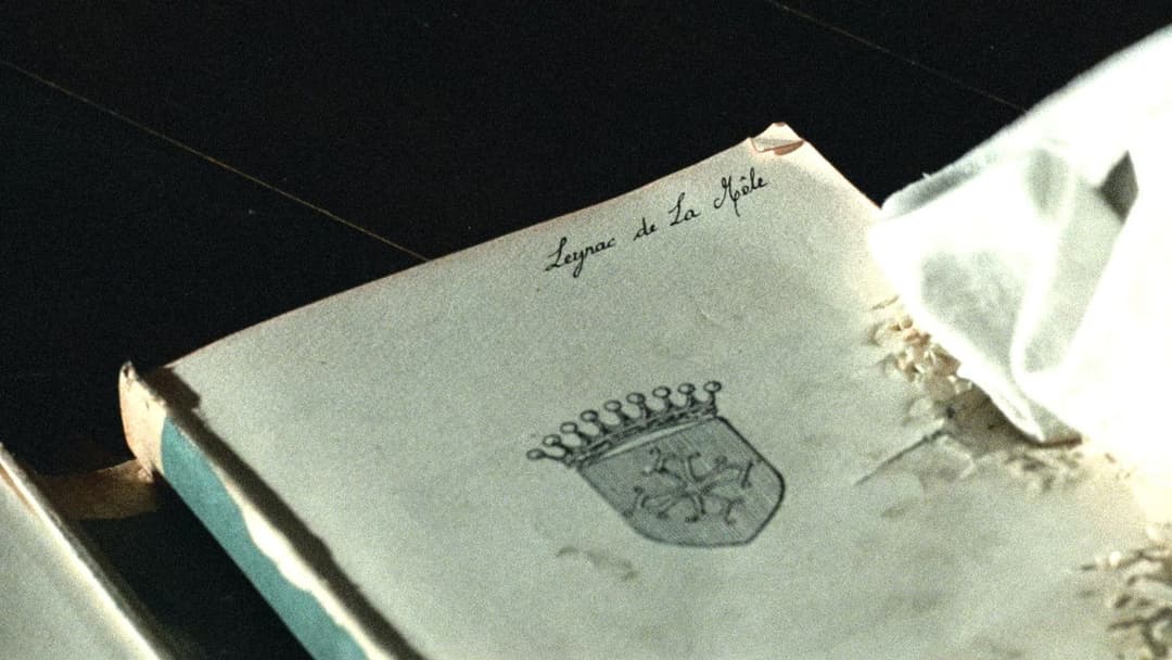 Queen Margot backdrop 17