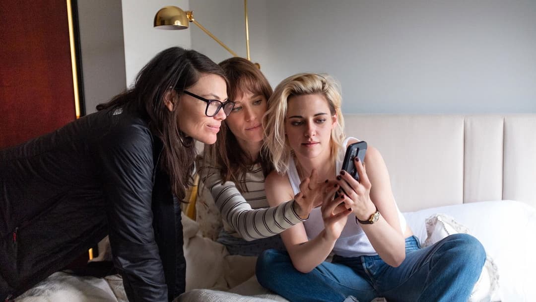 Happiest Season backdrop 12