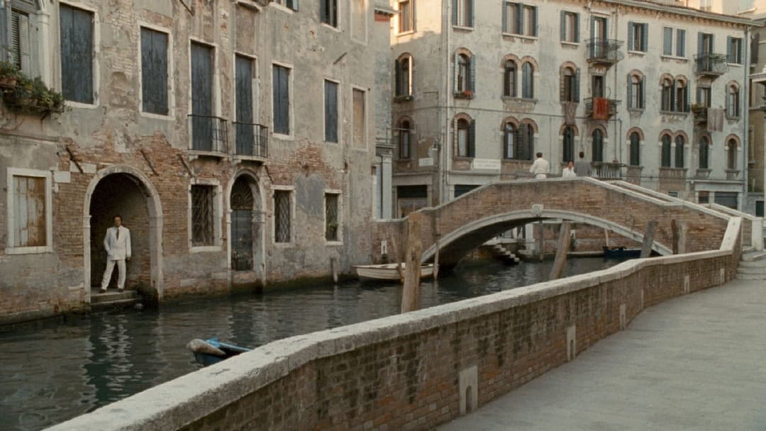 Втіха чужинців (Комфорт подорожніх) backdrop 4