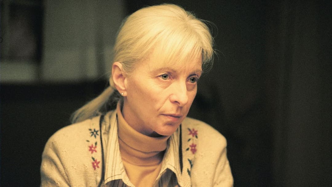 Tom at the Farm backdrop 6