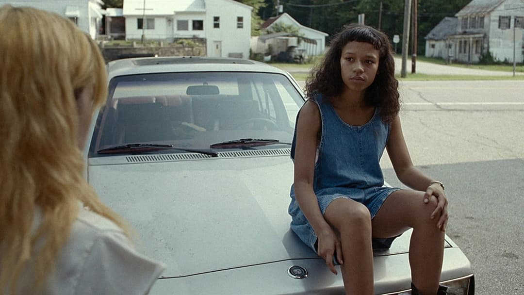 Разом з кістками backdrop 13