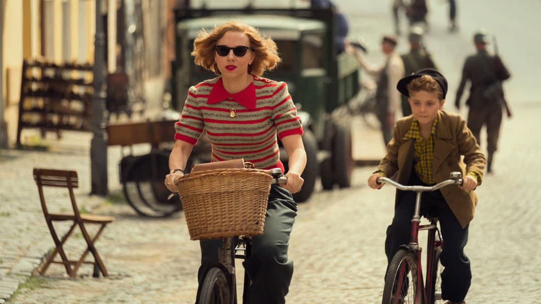 Jojo Rabbit backdrop 19