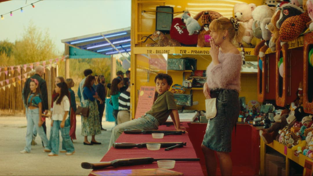 Sans pitié backdrop 2