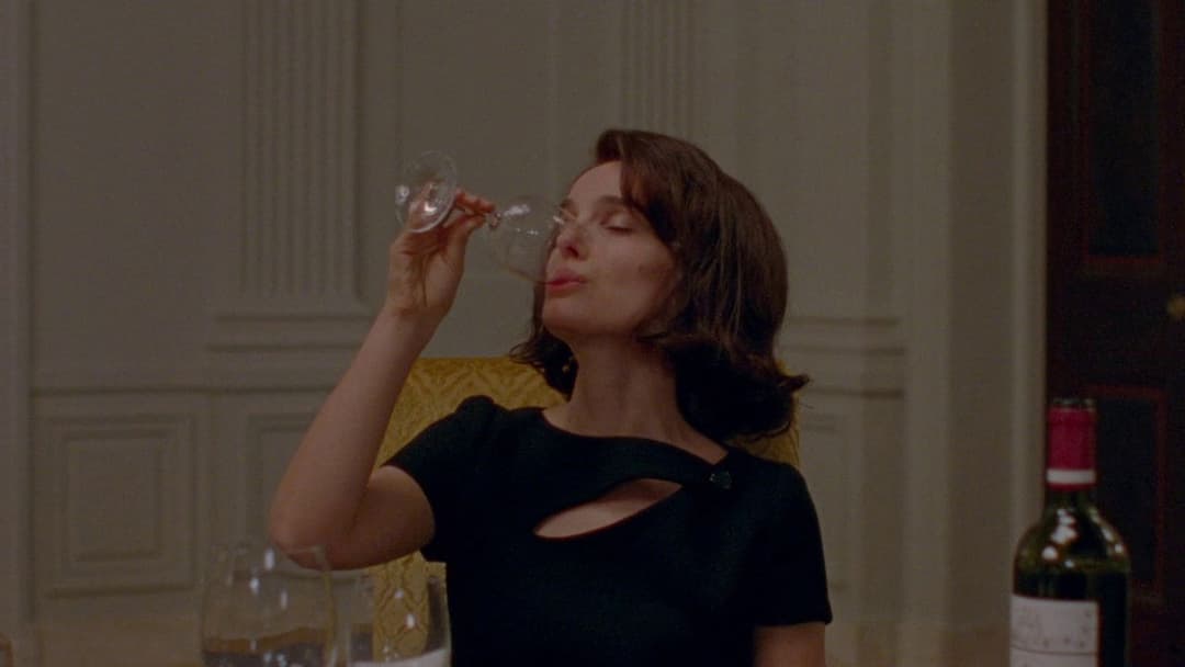 Jackie: Die First Lady backdrop 8