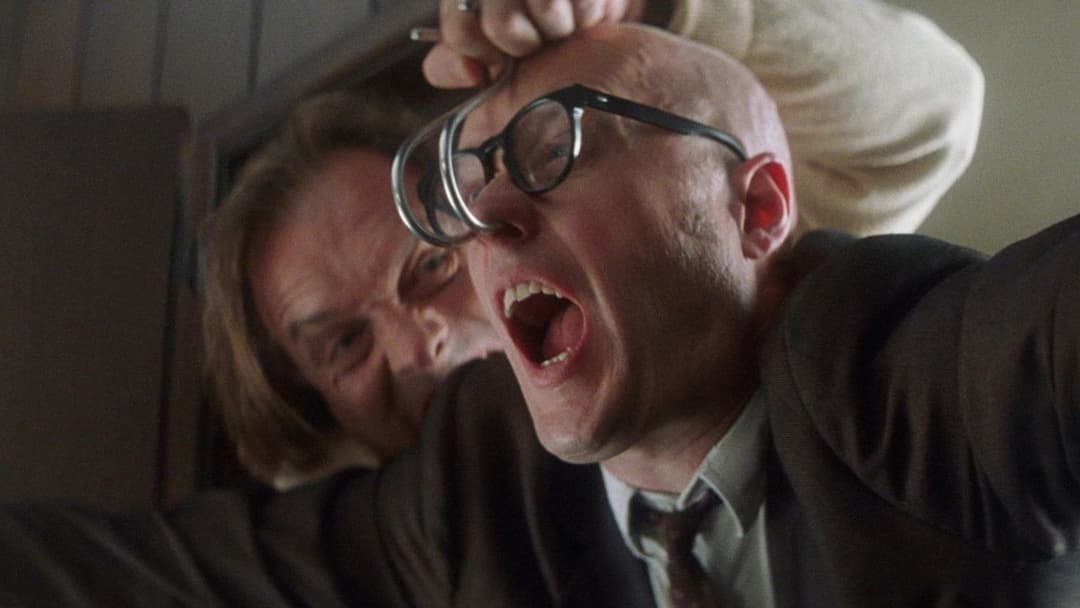 Guest House Paradiso backdrop 4