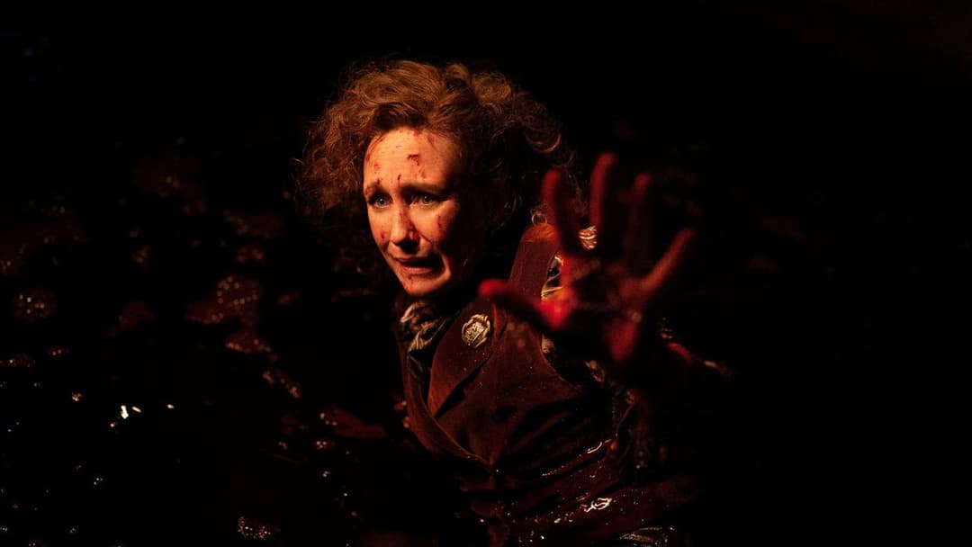 Закляття 4: Останній обряд backdrop 16