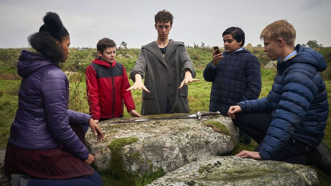 The Kid Who Would Be King backdrop 3