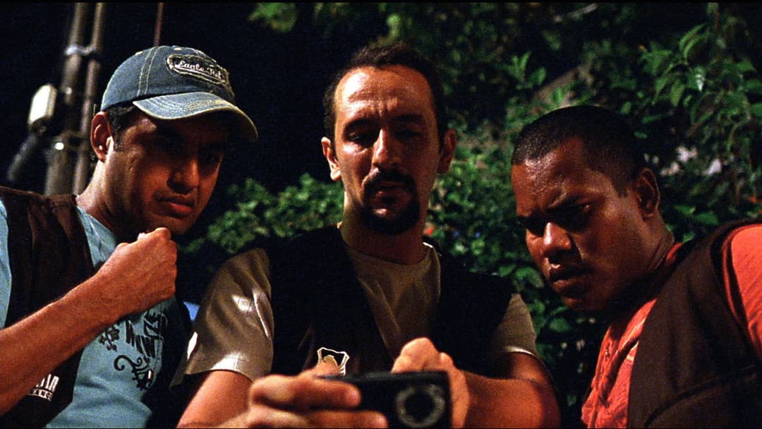 Neighboring Sounds backdrop 7