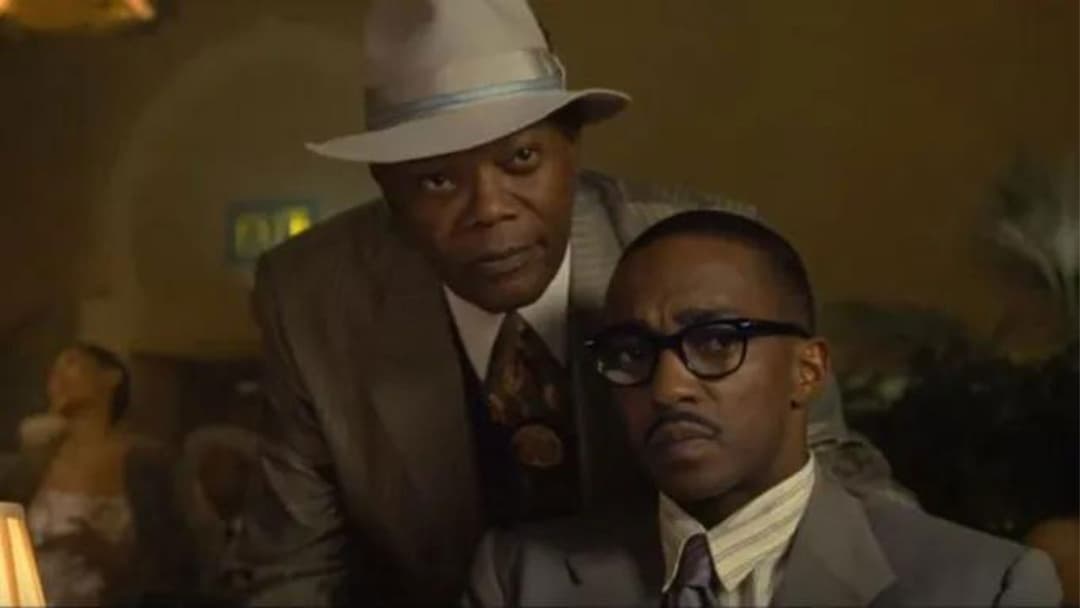 Банкір backdrop 7