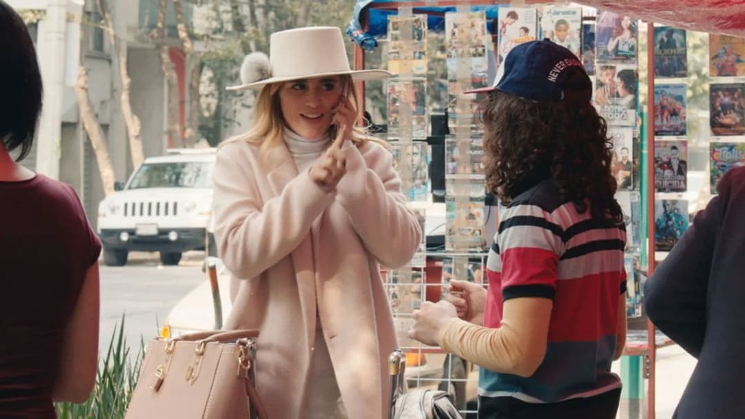 Cindy La Regia backdrop 6