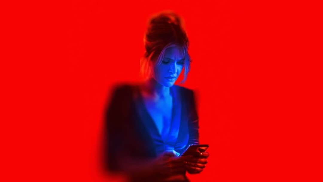 Drop - Tödliches Date backdrop 16