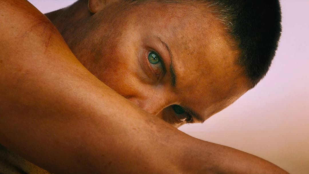 Mad Max: Fury Road backdrop 11